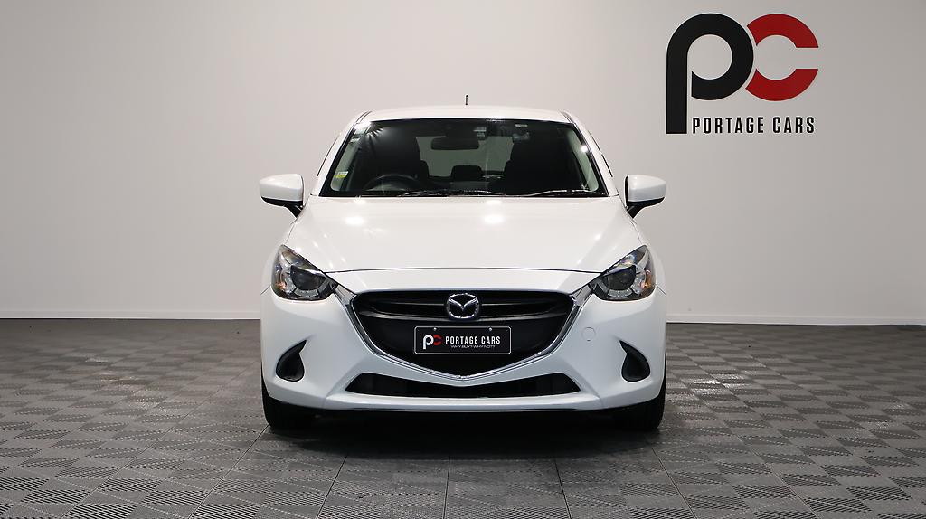 2015 Mazda Demio Push Start + Reverse Camera image 343486