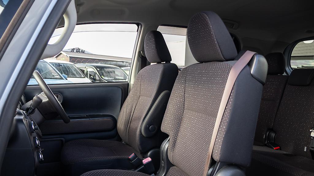 2013 Toyota Spade F model, push start image 342326