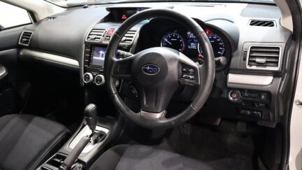 2015 Subaru Impreza Cruise Control + Half Leather Seats image 343476