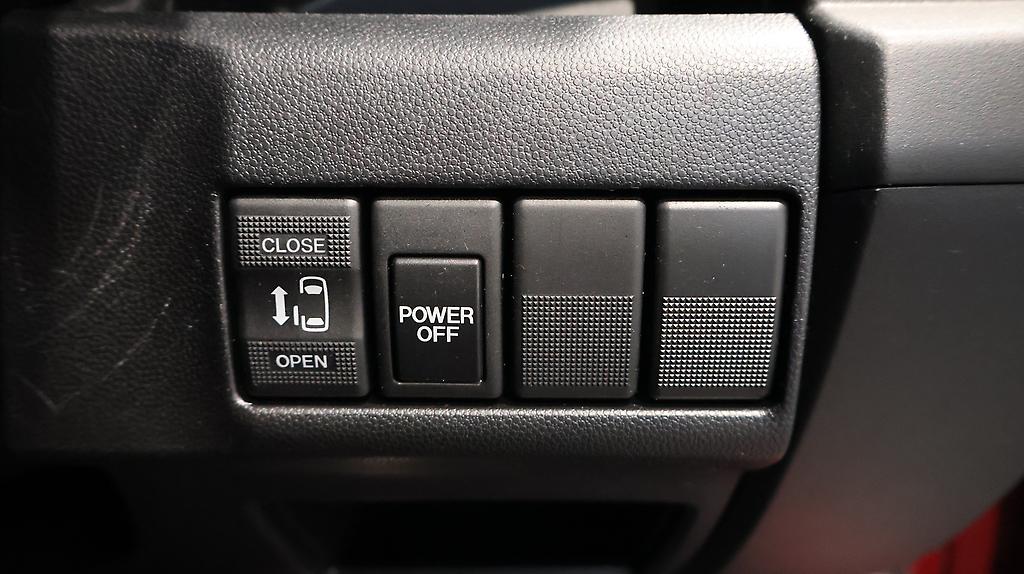 2013 Mazda Premacy 20S Skyactiv image 344658