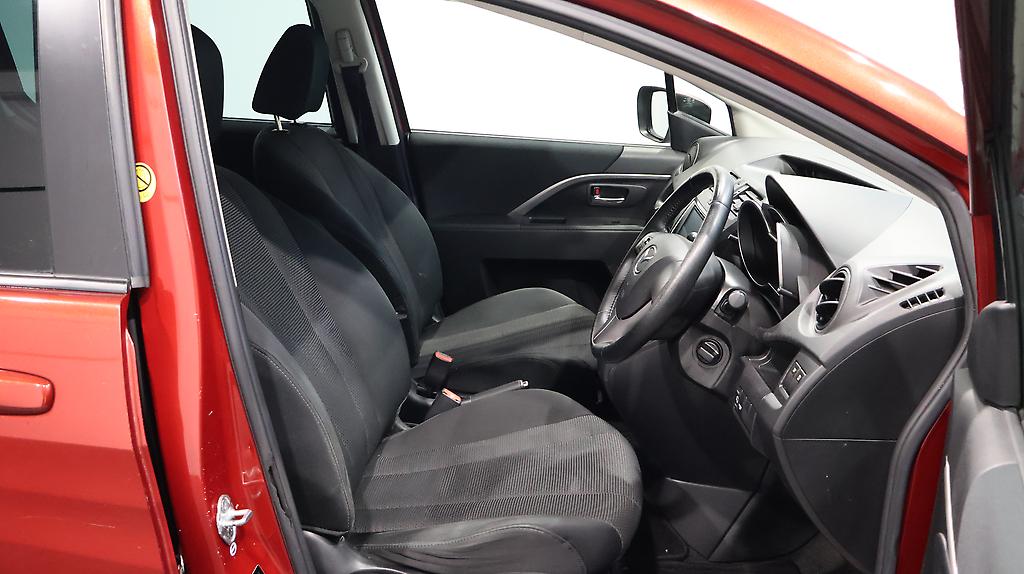 2013 Mazda Premacy 20S Skyactiv image 344651
