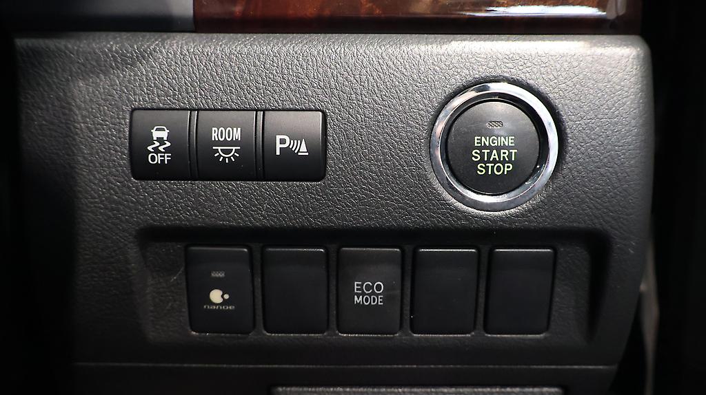 2012 Toyota Vellfire 2.4Z image 344636