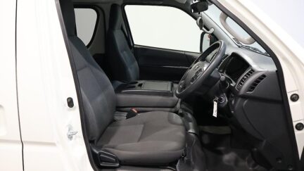 2021 Toyota Hiace Super Low KMS image 345242