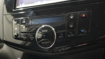 2013 Nissan Serena Hybrid Highwaystar S Hybrid V image 341853