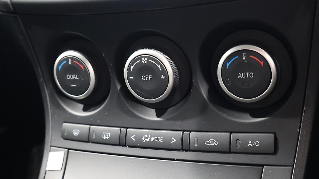2013 Mazda Axela 15S Sport Edition image 341286