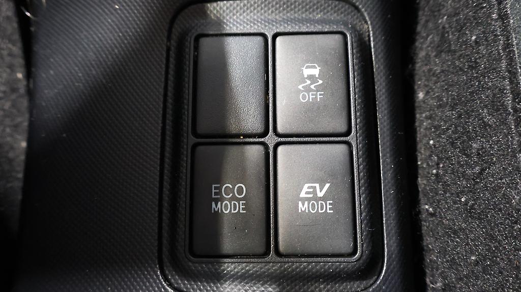2015 Toyota Aqua Hybrid S image 340945