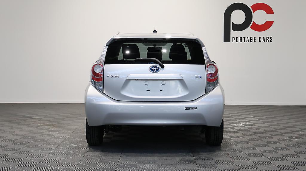 2013 Toyota Aqua Hybrid S image 344498