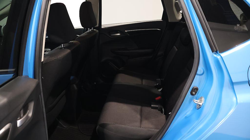 2013 Honda Fit F-Package Hybrid image 344148