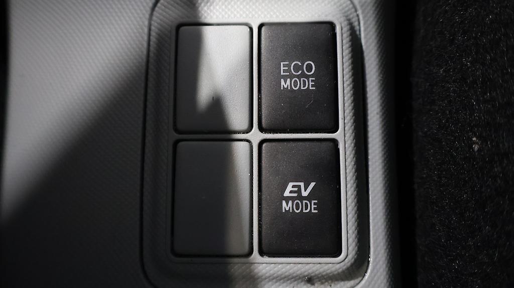 2013 Toyota Aqua Hybrid S image 344509