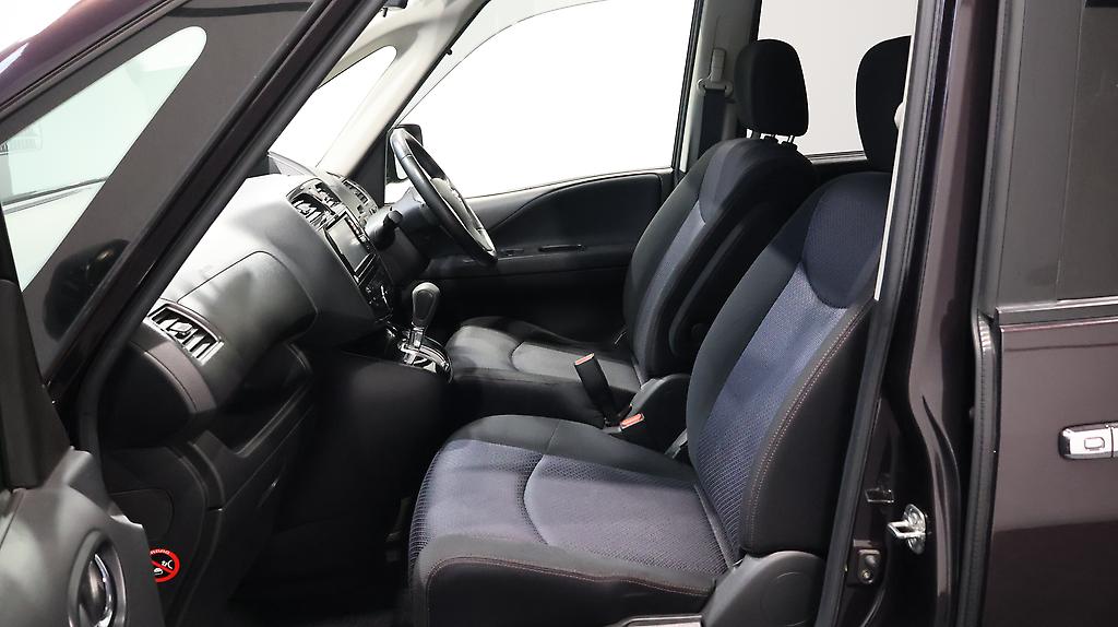 2013 Nissan Serena Highway Star S Hybrid image 346130