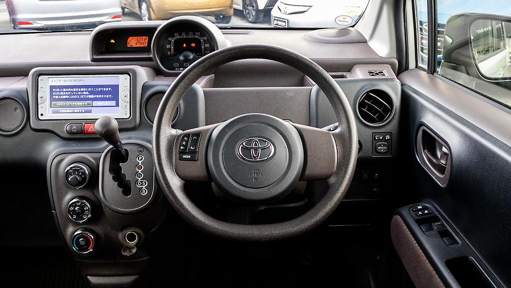 2013 Toyota Spade F Spec, Push start image 345025
