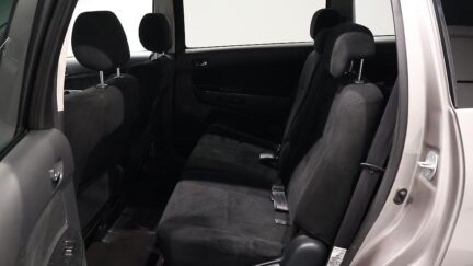 2007 Toyota Wish 7 Seater image 344110