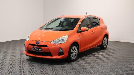 2012 Toyota Aqua S Model + Reverse Camera image 344835