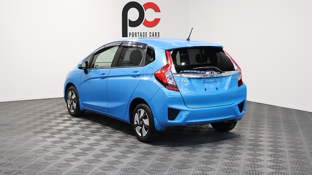 2013 Honda Fit F-Package Hybrid image 344143