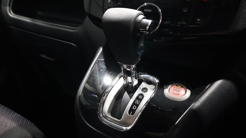 2013 Nissan Serena Hybrid Highway Star – S image 341490