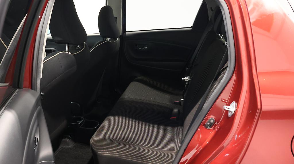 2017 Toyota Vitz Hybrid Jewela image 341737