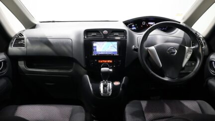 2013 Nissan Serena Highway Star S Hybrid image 341113