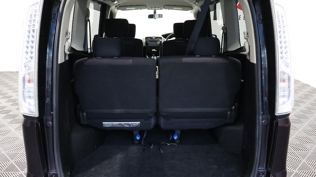 2013 Nissan Serena Highway Star S Hybrid image 346129