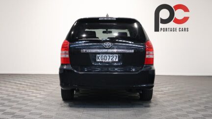 2005 Toyota Wish image 343751