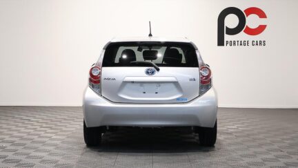 2013 Toyota Aqua G Model with Alloys image 341385
