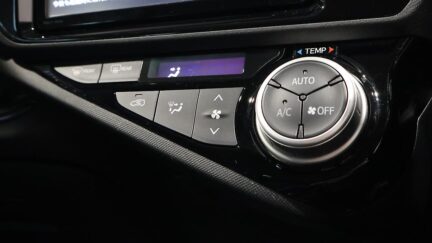 2015 Toyota Aqua S Model + Push Button Start image 342684