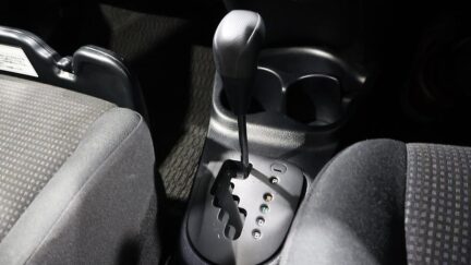 2017 Toyota Vitz Hybrid F Model image 344292