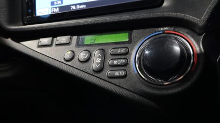 2012 Toyota Aqua G Model + Push Button image 341980