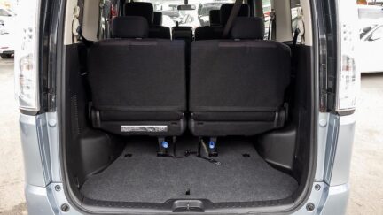 2013 Nissan Serena Hybrid Highwaystar S Hybrid V Selection image 342539