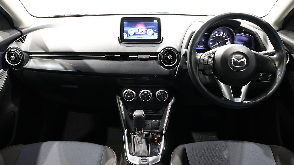 2015 Mazda Demio 13S + Reverse Camera image 341156