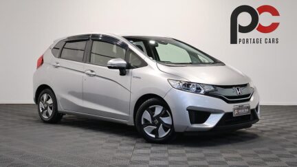 2014 Honda Fit Hybrid L Package image 341859