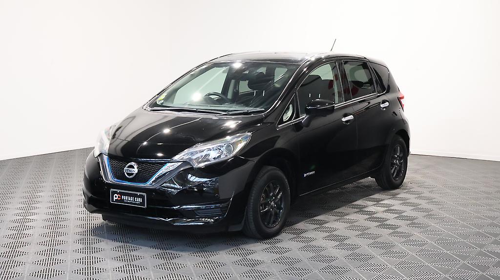 2017 Nissan Note E Power-X Great Look in Black!! image 344432