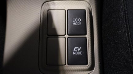 2012 Toyota Aqua G Model + Push Button image 341982