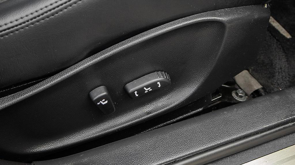 2007 Nissan Skyline 350GT TYPE S Leather package Towbar image 341623