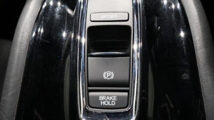 2015 Honda Vezel Hybrid X image 341423