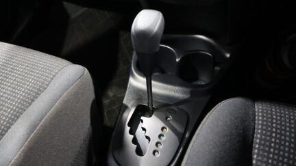2017 Toyota Vitz Hybrid F Model image 344530