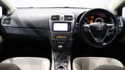 2013 Toyota Avensis Wagon Li image 345846
