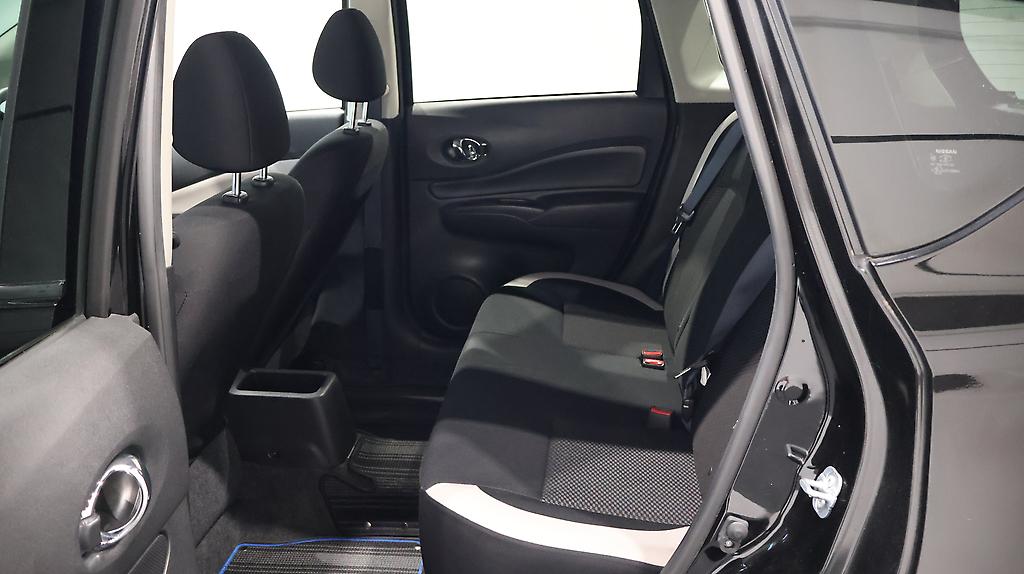 2017 Nissan Note E Power-X Great Look in Black!! image 344438