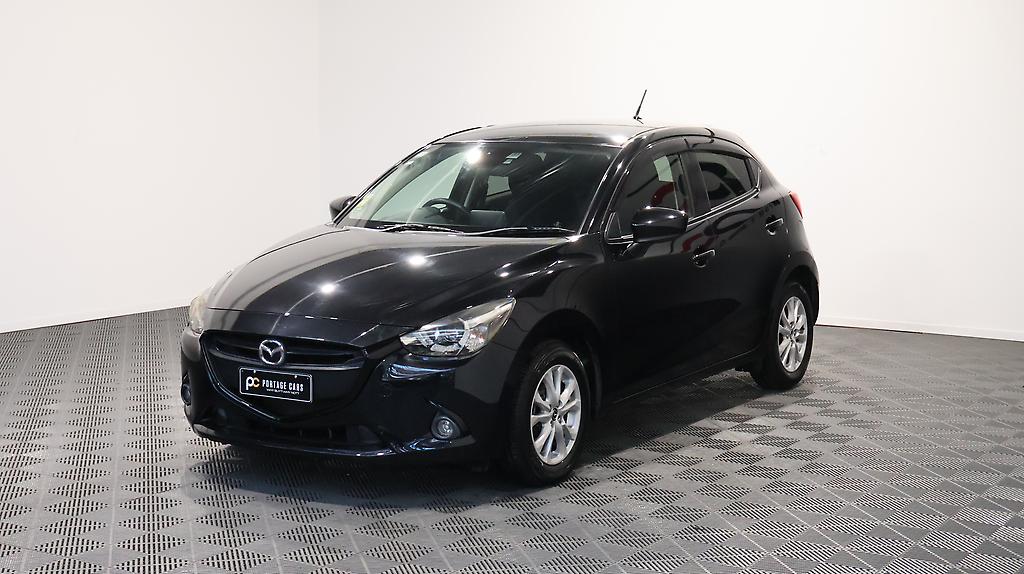 2015 Mazda Demio 13S + Reverse Camera image 346146