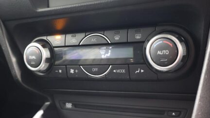 2016 Mazda Axela Sports 15S – 6sp Manual image 340808