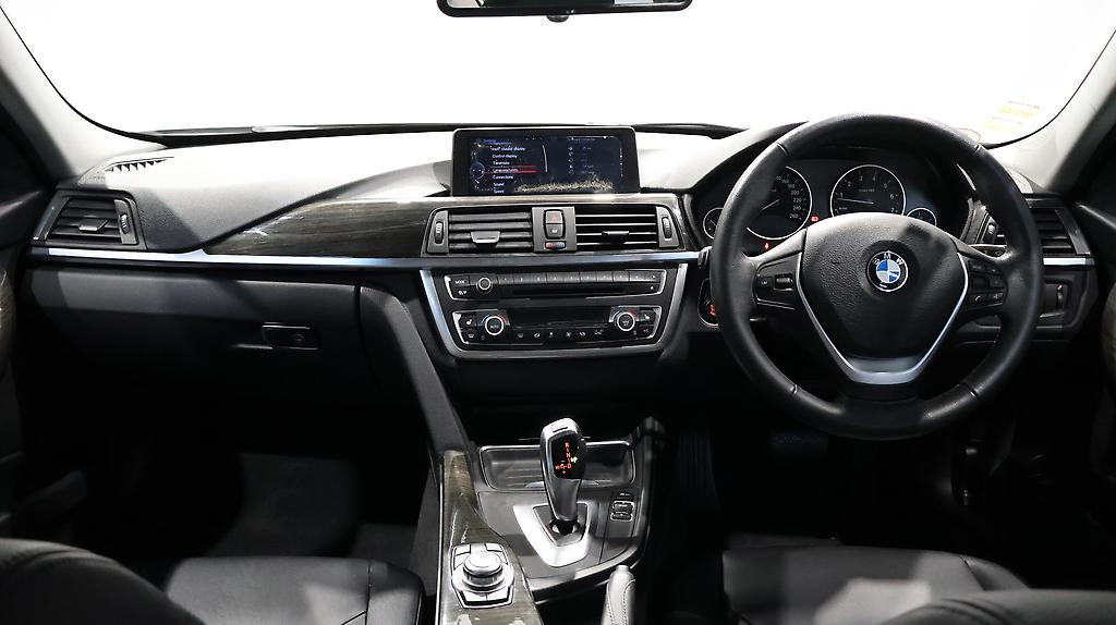 2013 BMW 320i 320i Luxury image 344483