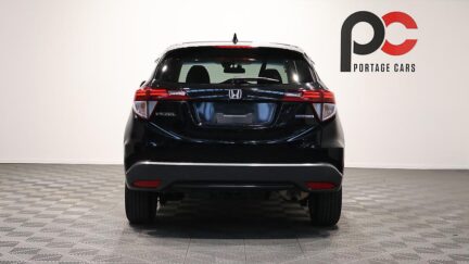 2014 Honda Vezel X Hybrid with Cruise Control, Smart Key and Reverse Camera image 345170