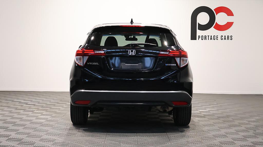 2014 Honda Vezel X Hybrid with Cruise Control, Smart Key and Reverse Camera image 345170