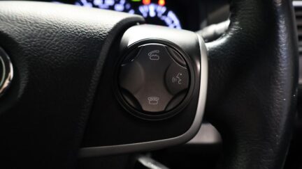 2012 Toyota Camry Leather Package image 342733