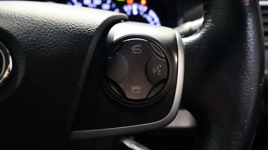 2012 Toyota Camry Leather Package image 342733