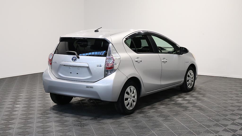2013 Toyota Aqua Hybrid S image 344497