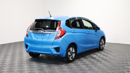 2013 Honda Fit F-Package Hybrid image 344144