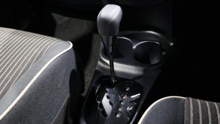 2017 Toyota Vitz Hybrid Jewela image 341745
