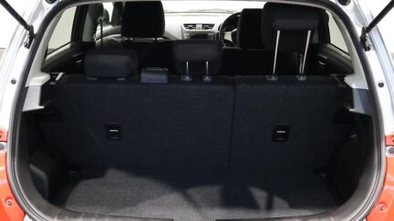 2014 Suzuki Swift XG Model image 344583