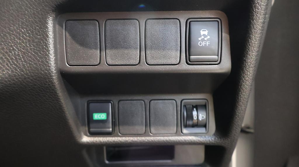 2022 Nissan X-trail ST 2.5P/6CVT/SW/5DR **7 Seats** image 345576