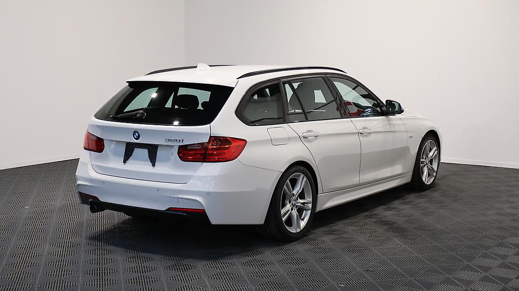 2013 Bmw 320i Touring M-Sports image 340751